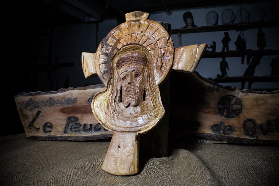 Jesus - Sculpture